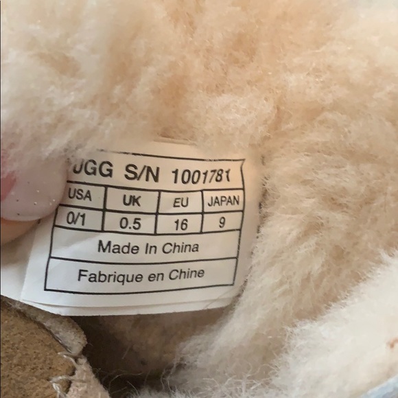 Ugg  boots - Picture 5 of 6